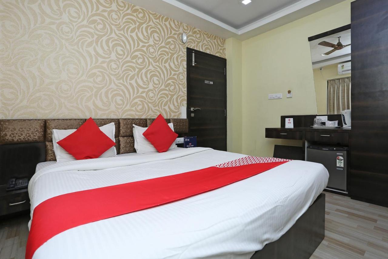 Oyo 7790 Hotel Royal Height Calcutta Eksteriør billede